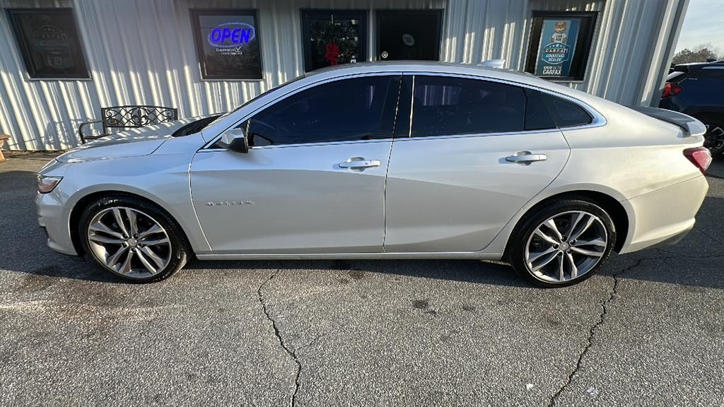 2022 Chevrolet Malibu 1LT's photo