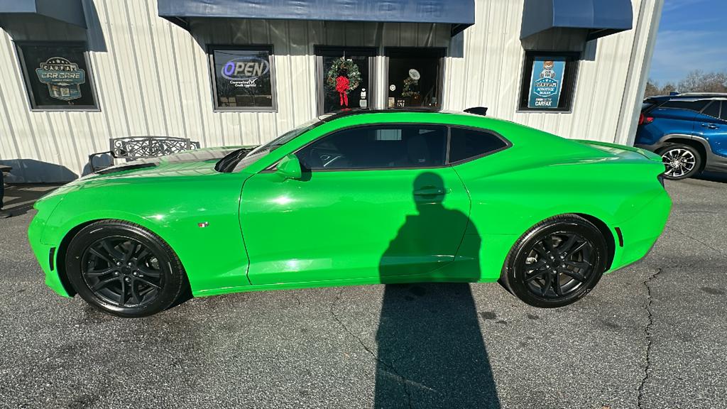 2017 Chevrolet Camaro 1LT's photo