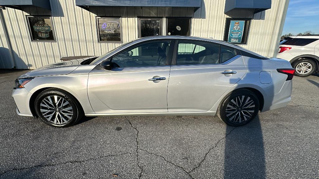 2024 Nissan Altima SV