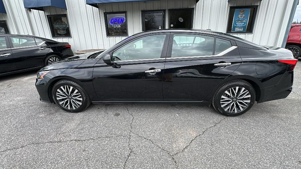 2024 Nissan Altima SV