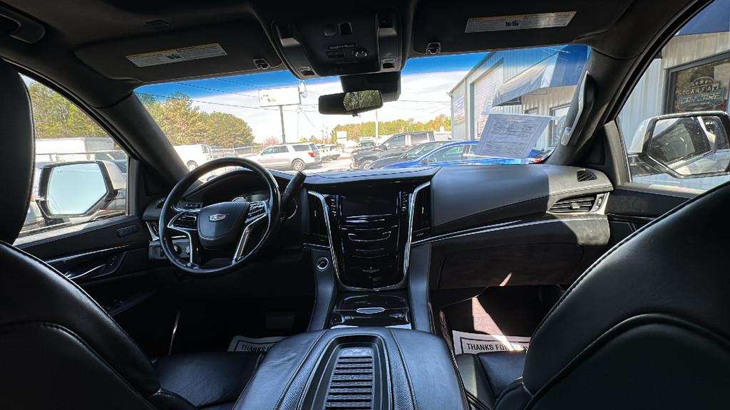 2019 Cadillac Escalade ESV Platinum - Photo 21