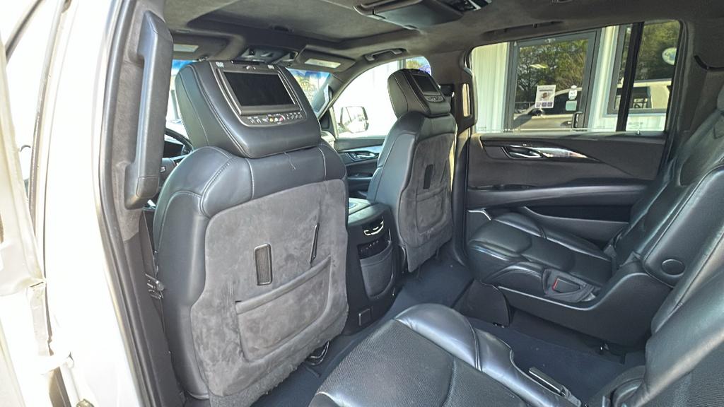 2019 Cadillac Escalade ESV Platinum - Photo 12