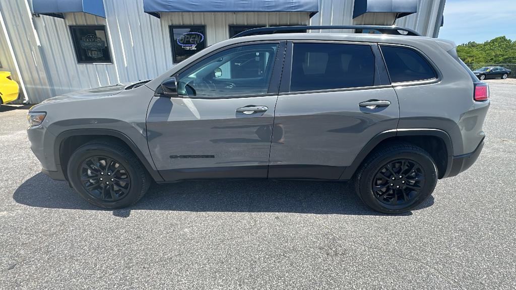2023 Jeep Cherokee Altitude Lux 4X4's photo
