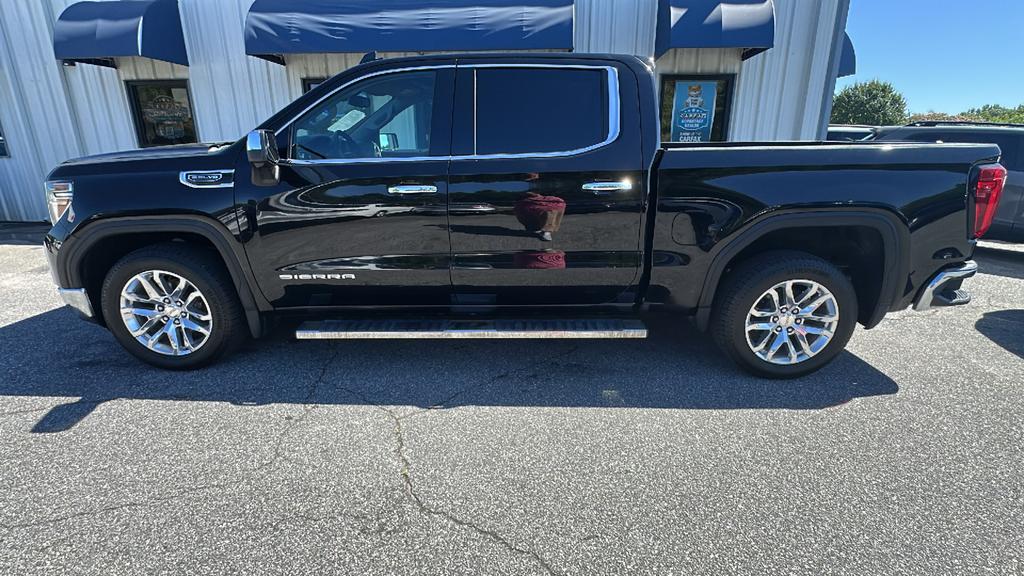 2019 GMC Sierra 2WD Crew Cab Short Box SLT's photo