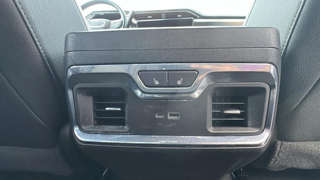 2025 GMC Sierra 3500HD Denali - Photo 21